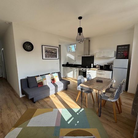Appartement Le Madargue Idealement Place Chatel-Guyon Bagian luar foto